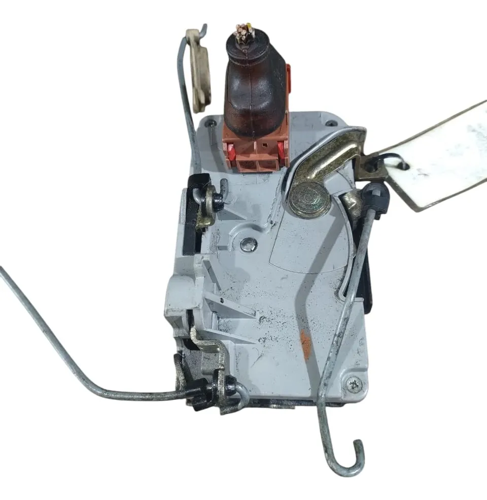 Fechadura Dianteira Esquerda Peugeot 406 St 1998