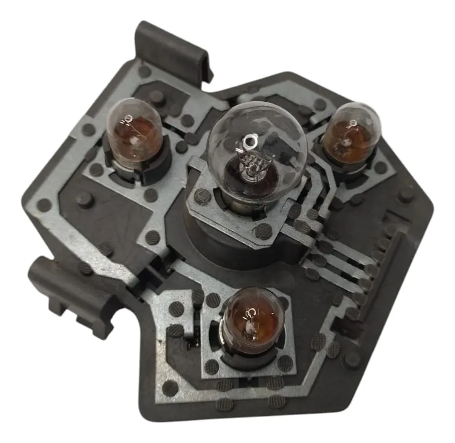 Soquete Lado Esquerda Volkswagen Golf 1.6 2011