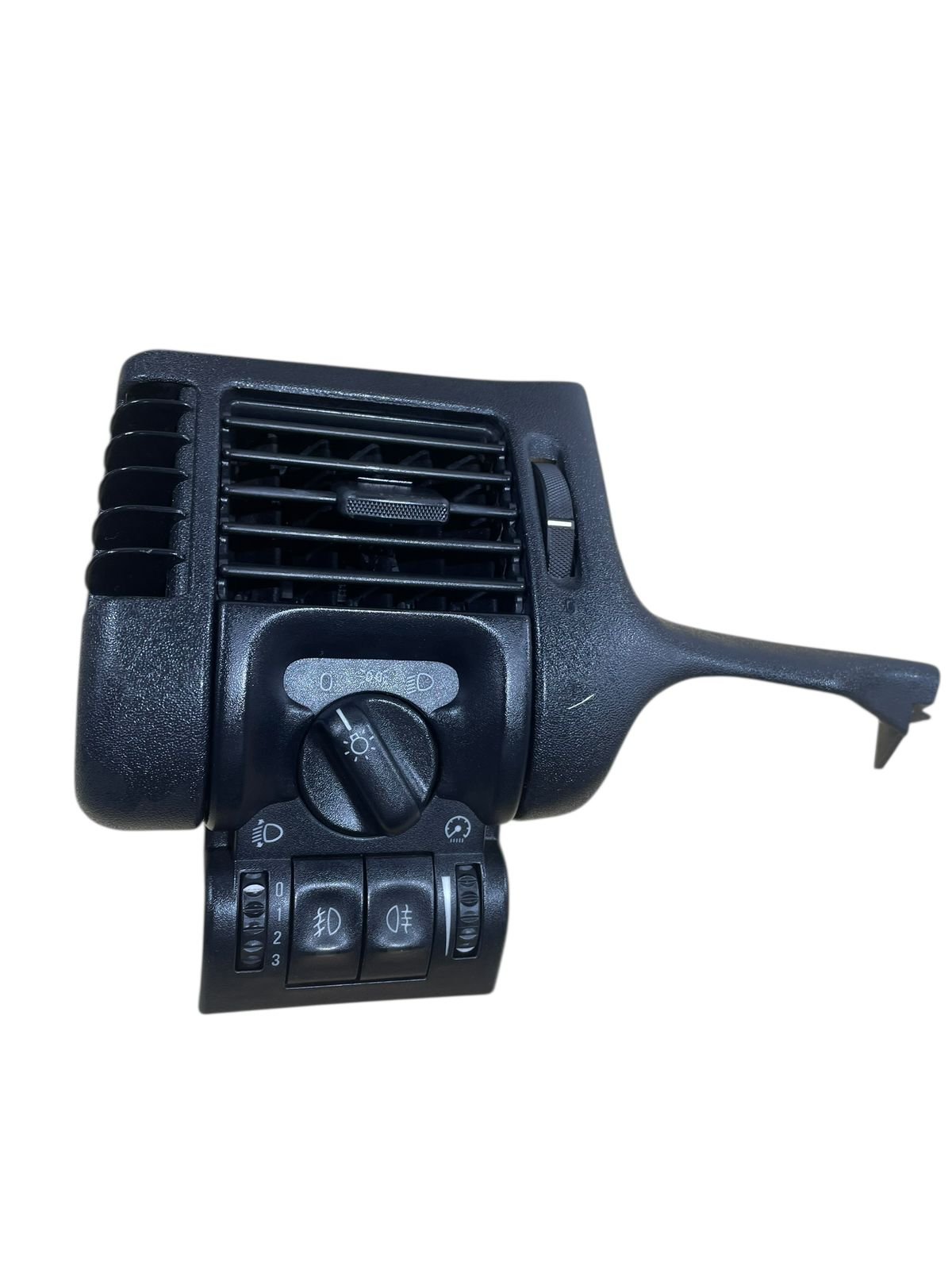 Moldura Difusor Ar Esquerdo Chevrolet Vectra 1997