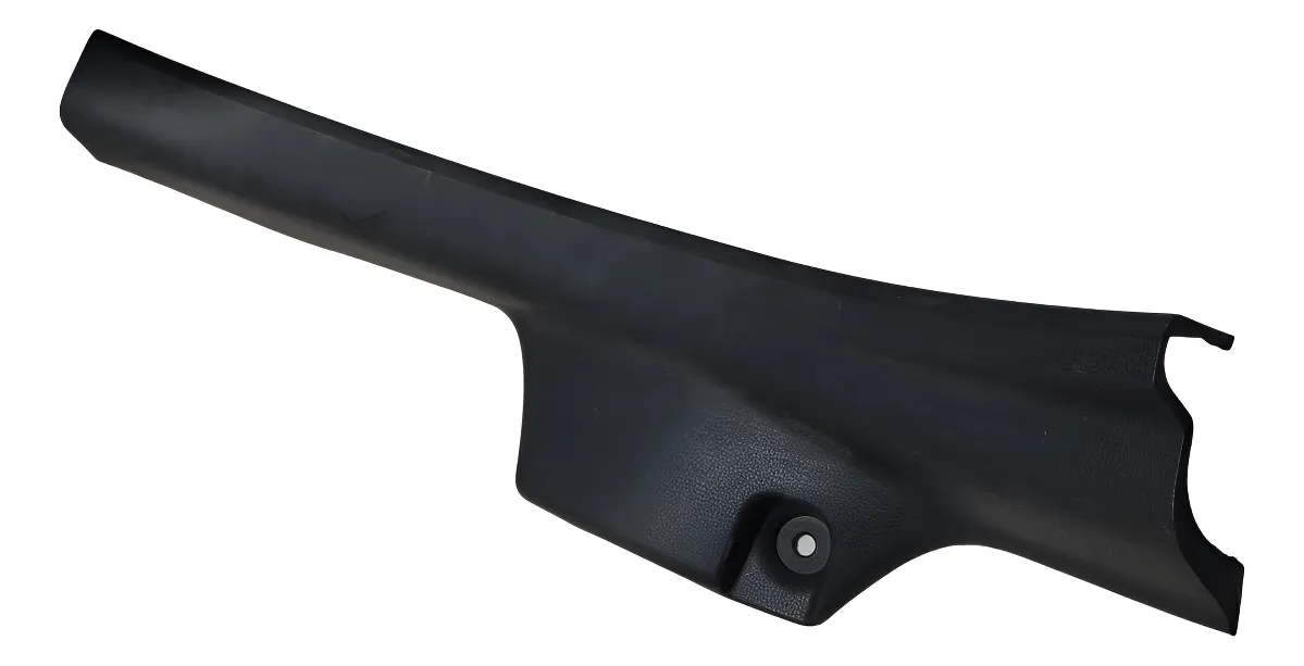 Soleira Tras/direita Nissan Versa 2017